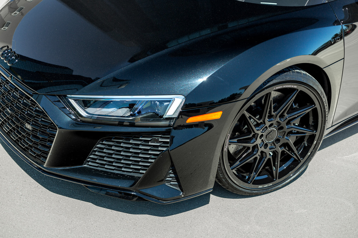 Blaque Diamond BD-F20